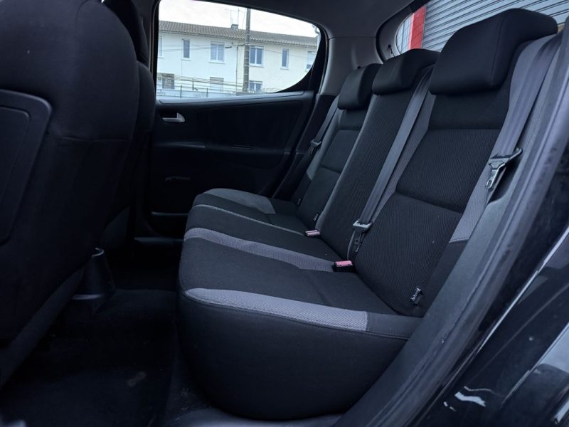 PEUGEOT 207 1.4 HDI - 8V TURBO 2008