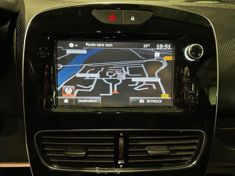 RENAULT CLIO IV 0.9 TCE 90CH INTENS 