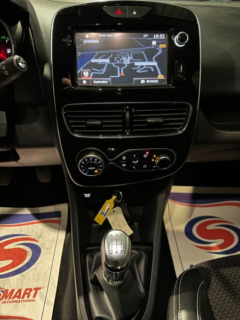 RENAULT CLIO IV 0.9 TCE 90CH INTENS 