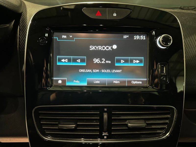 RENAULT CLIO IV 0.9 TCE 90CH INTENS 