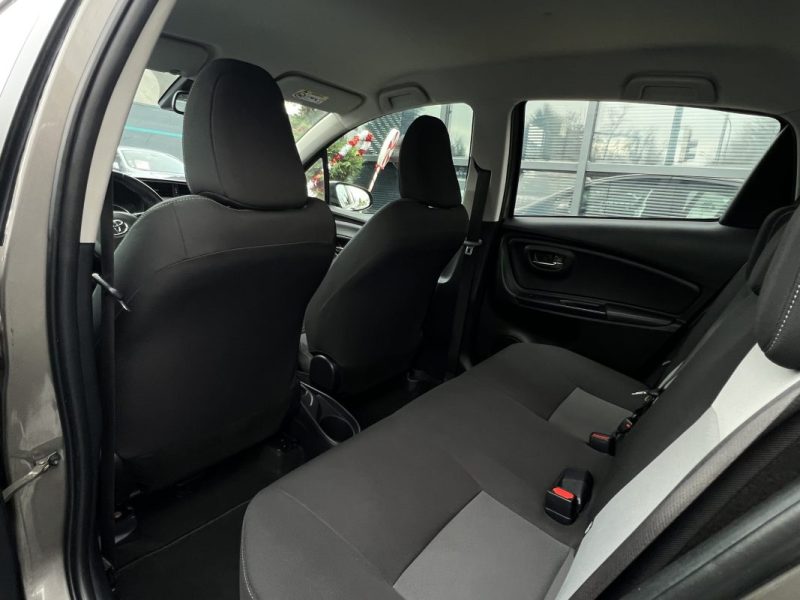TOYOTA YARIS 3 III PHASE 2 1.5 VVTi 111 cv 5 PORTES / ECRAN TACTILE BVM6 CRIT AIR 1 - GARANTIE 1 AN