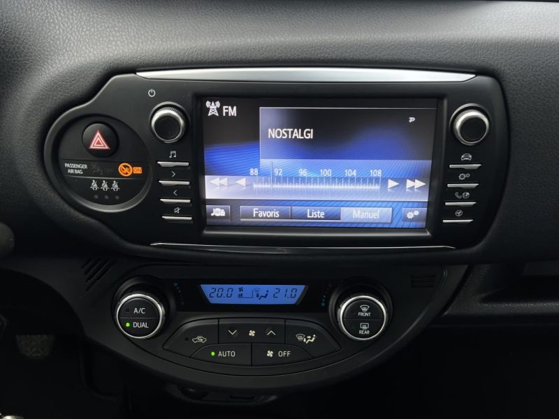 TOYOTA YARIS 3 III PHASE 2 1.5 VVTi 111 cv 5 PORTES / ECRAN TACTILE BVM6 CRIT AIR 1 - GARANTIE 1 AN