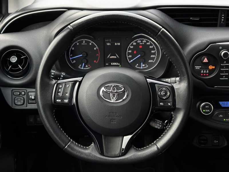 TOYOTA YARIS 3 III PHASE 2 1.5 VVTi 111 cv 5 PORTES / ECRAN TACTILE BVM6 CRIT AIR 1 - GARANTIE 1 AN