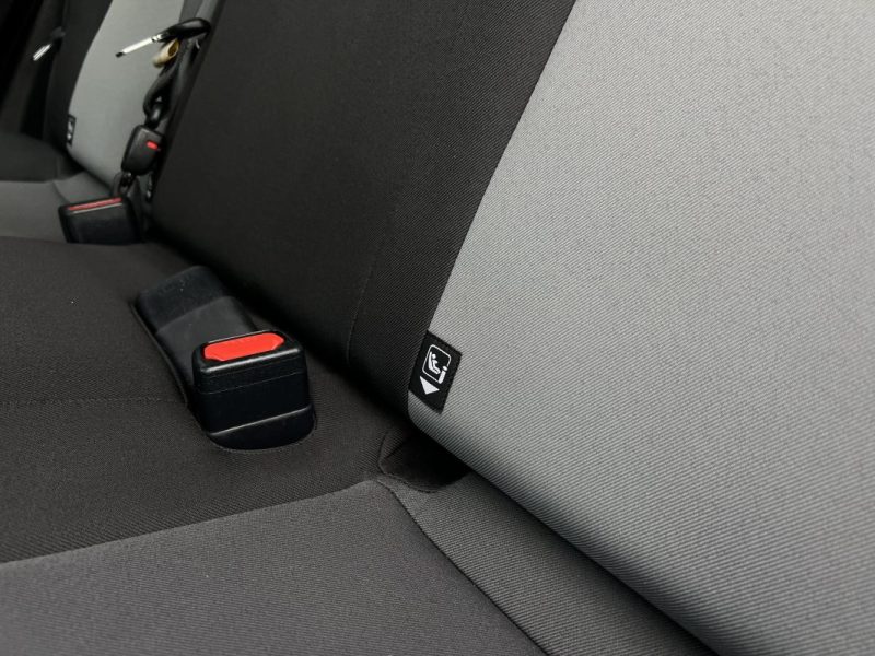 TOYOTA YARIS 3 III PHASE 2 1.5 VVTi 111 cv 5 PORTES / ECRAN TACTILE BVM6 CRIT AIR 1 - GARANTIE 1 AN