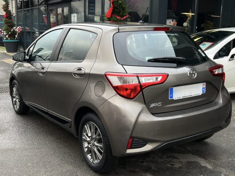 TOYOTA YARIS 3 III PHASE 2 1.5 VVTi 111 cv 5 PORTES / ECRAN TACTILE BVM6 CRIT AIR 1 - GARANTIE 1 AN
