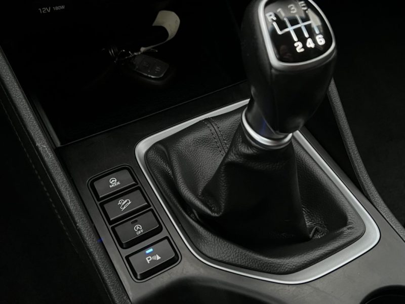 HYUNDAI TUCSON 3 III EXECUTIVE 2.0 CRDI 136 Cv 2WD TOIT OUVRANT CUIR GPS ATTELAGE - GARANTIE 1 AN