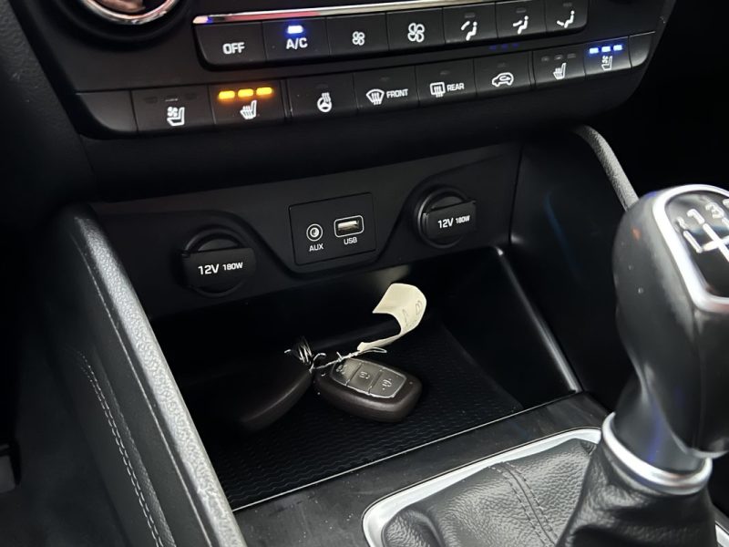 HYUNDAI TUCSON 3 III EXECUTIVE 2.0 CRDI 136 Cv 2WD TOIT OUVRANT CUIR GPS ATTELAGE - GARANTIE 1 AN