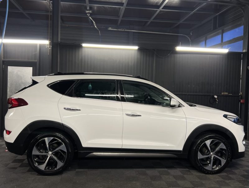 HYUNDAI TUCSON 3 III EXECUTIVE 2.0 CRDI 136 Cv 2WD TOIT OUVRANT CUIR GPS ATTELAGE - GARANTIE 1 AN