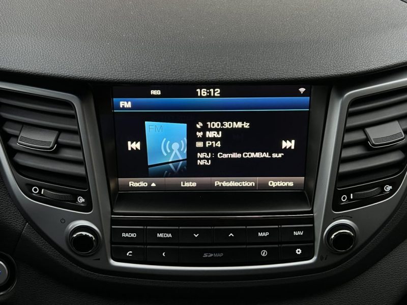 HYUNDAI TUCSON 3 III EXECUTIVE 2.0 CRDI 136 Cv 2WD TOIT OUVRANT CUIR GPS ATTELAGE - GARANTIE 1 AN