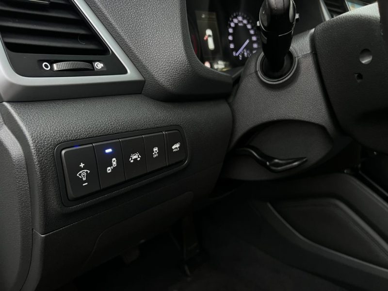 HYUNDAI TUCSON 3 III EXECUTIVE 2.0 CRDI 136 Cv 2WD TOIT OUVRANT CUIR GPS ATTELAGE - GARANTIE 1 AN