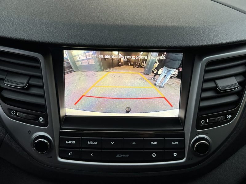 HYUNDAI TUCSON 3 III EXECUTIVE 2.0 CRDI 136 Cv 2WD TOIT OUVRANT CUIR GPS ATTELAGE - GARANTIE 1 AN