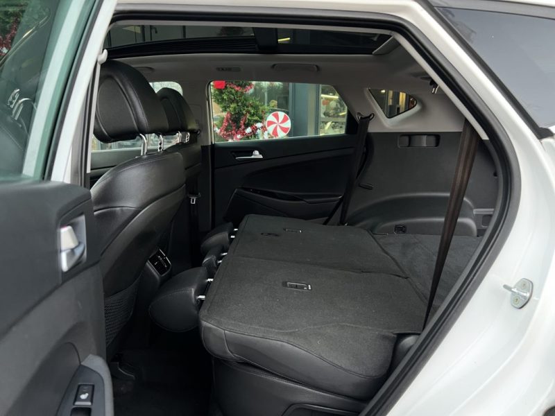 HYUNDAI TUCSON 3 III EXECUTIVE 2.0 CRDI 136 Cv 2WD TOIT OUVRANT CUIR GPS ATTELAGE - GARANTIE 1 AN