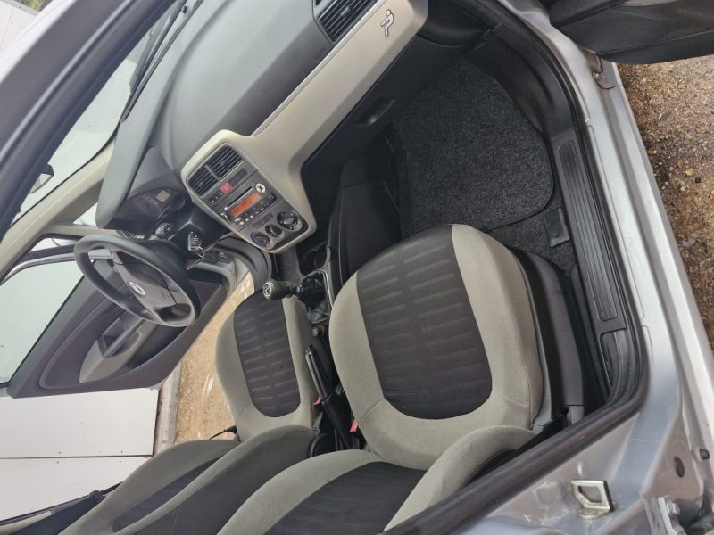 FIAT PUNTO 1.4 DYNAMIC13 2006