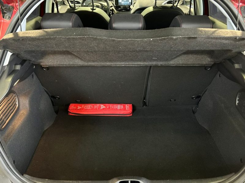 PEUGEOT 208 1.2 PURETECH 110 GT LINE EAT6 DISTRIBUTION NEUVE