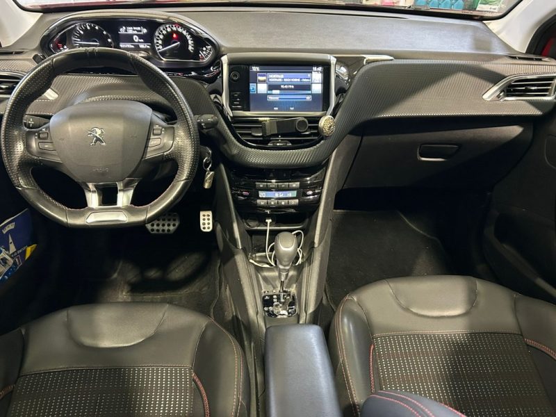 PEUGEOT 208 1.2 PURETECH 110 GT LINE EAT6 DISTRIBUTION NEUVE