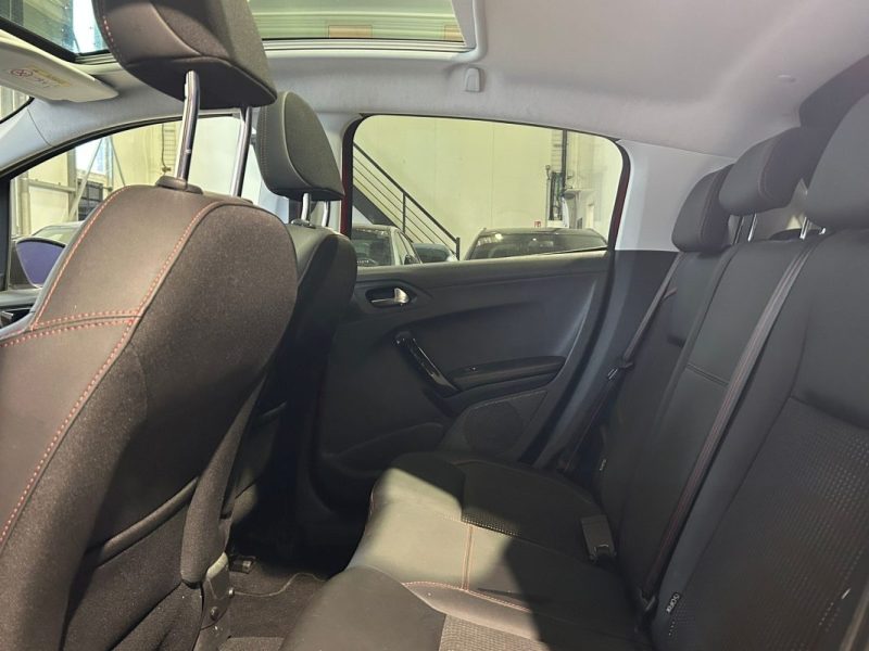 PEUGEOT 208 1.2 PURETECH 110 GT LINE EAT6 DISTRIBUTION NEUVE