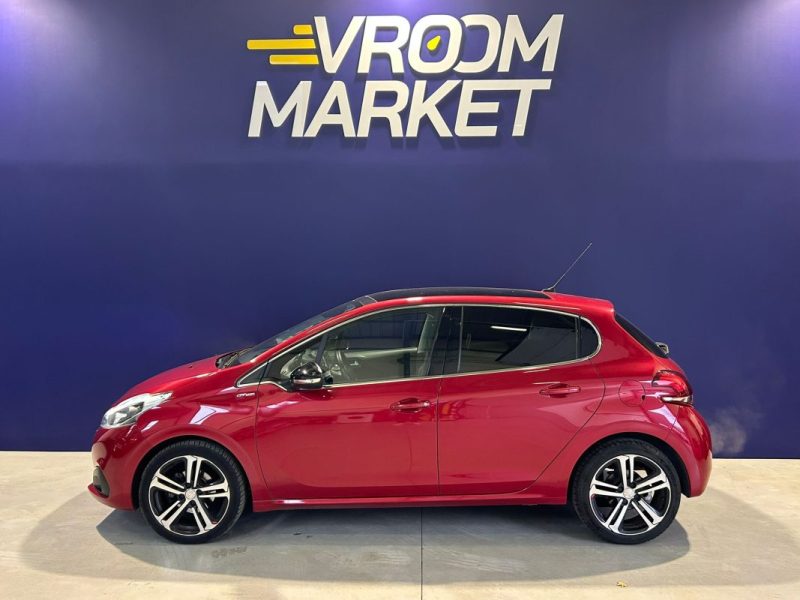 PEUGEOT 208 1.2 PURETECH 110 GT LINE EAT6 DISTRIBUTION NEUVE