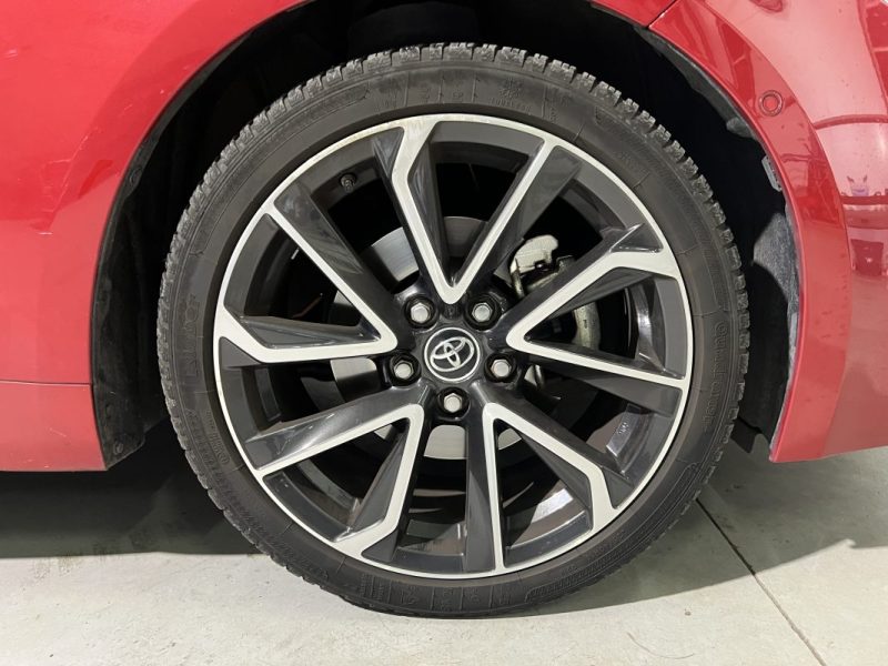 TOYOTA COROLLA HYBRIDE 180CH COLLECTION / GARANTIE TOYOTA 