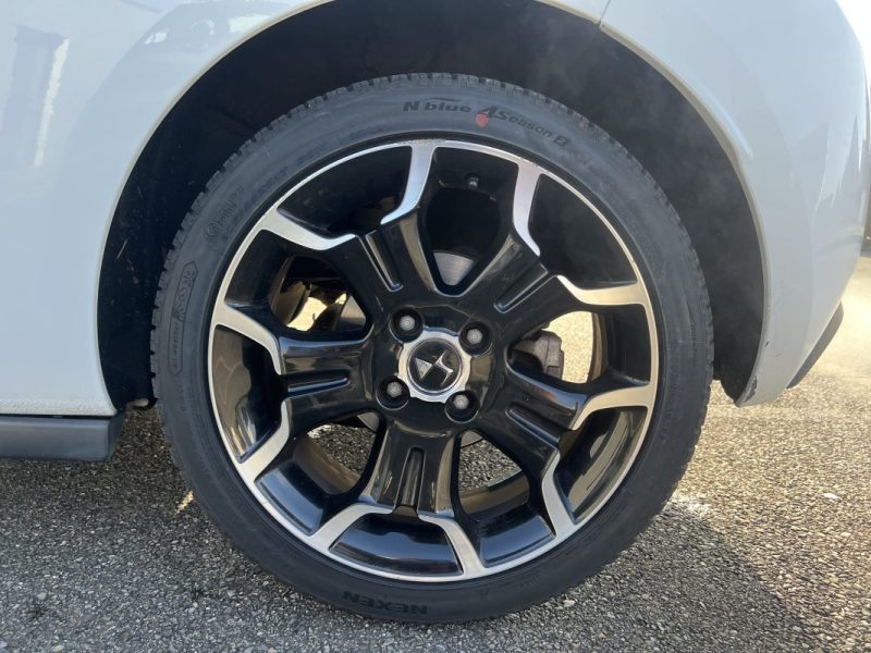 CITROEN DS3 SPORT CHIC 165CV 