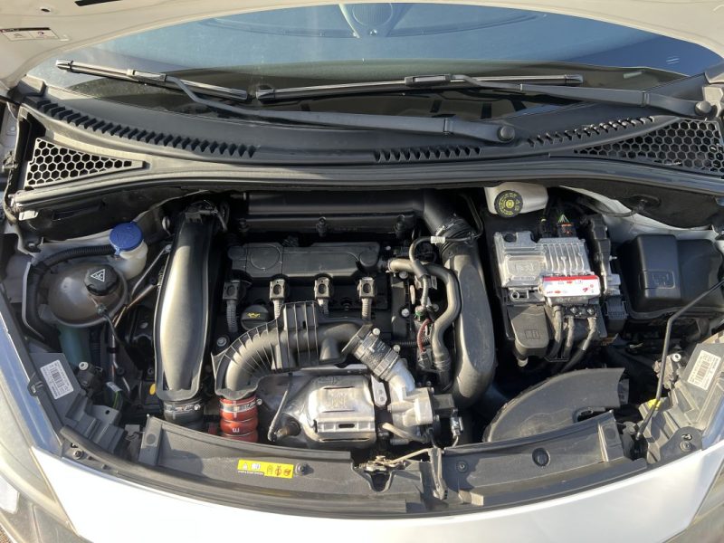 CITROEN DS3 SPORT CHIC 165CV 