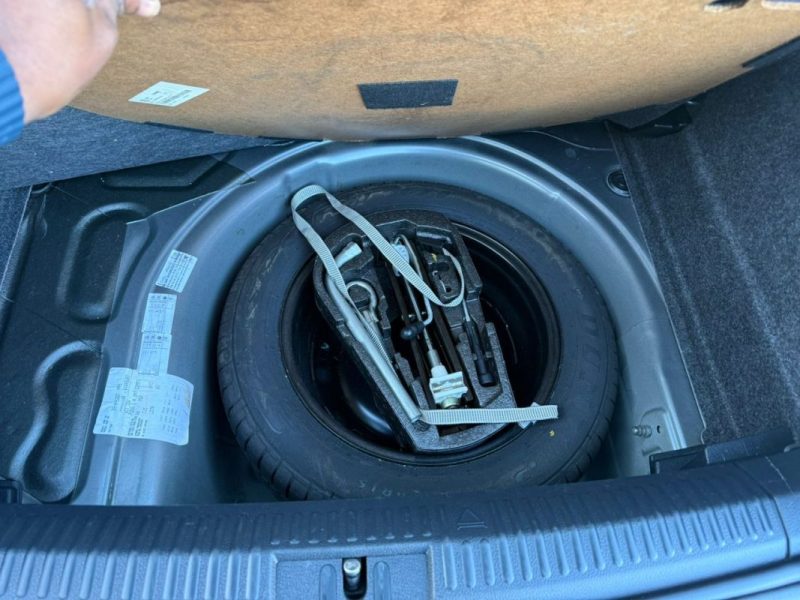 VOLKSWAGEN POLO 5 LOUNGE BLUEMOTION TECH 2015