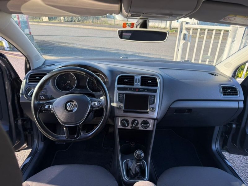 VOLKSWAGEN POLO 5 LOUNGE BLUEMOTION TECH 2015