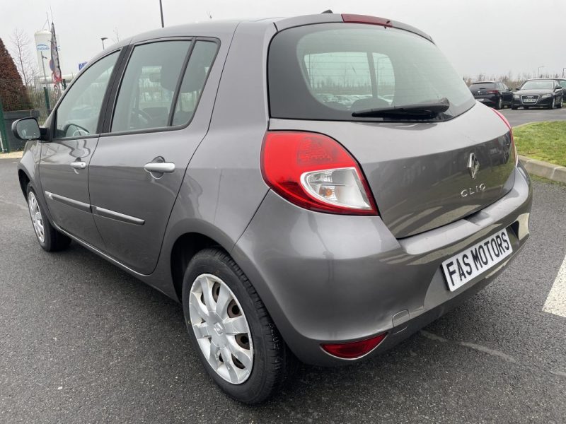Renault Clio 3 1.2 16V 75ch – Distribution + Embrayage neufs