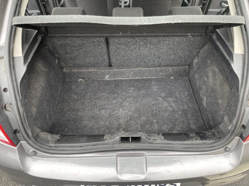 Renault Clio 3 1.2 16V 75ch – Distribution + Embrayage neufs