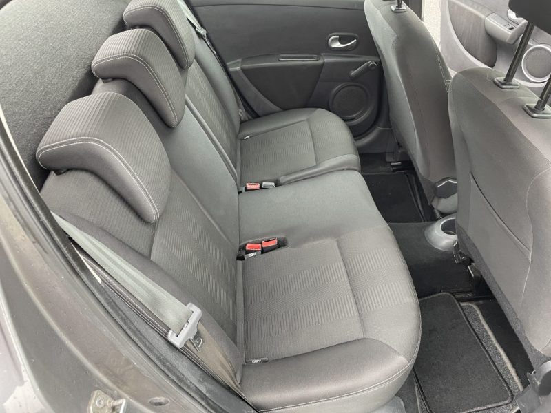 Renault Clio 3 1.2 16V 75ch – Distribution + Embrayage neufs