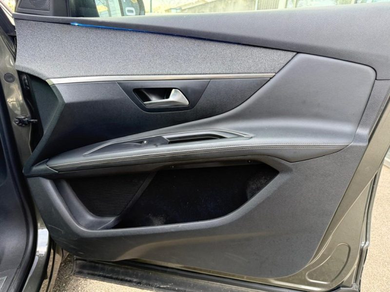 PEUGEOT 3008 1.5 BLUE HDI 130 CV GT-LINE 