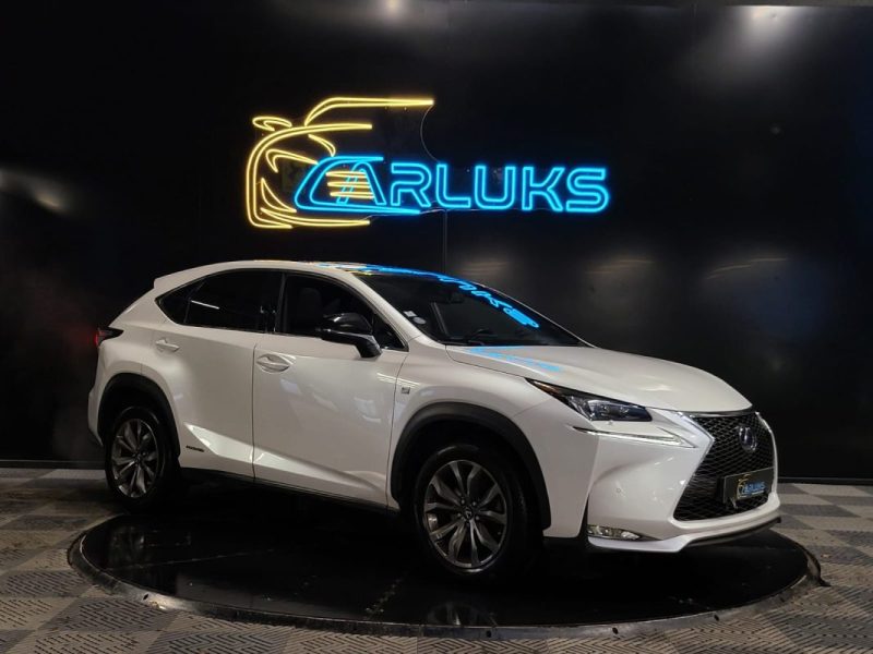 LEXUS NX300H 4WD F SPORT / TOIT PANORAMIQUE / SUIVI COMPLET 2015
