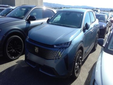 Peugeot 3008 (Nouveau) 1.2i Hybrid 145 Allure e-DCS6 PackNav21 Radar Ar Camera