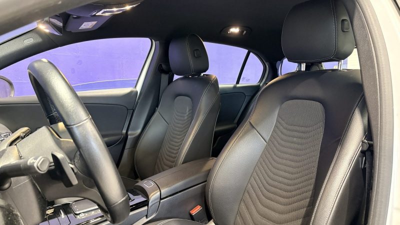 Mercedes Classe A 180d  116ch Business Line -  7G-DCT - Phares led - Intérieur semi cuir 