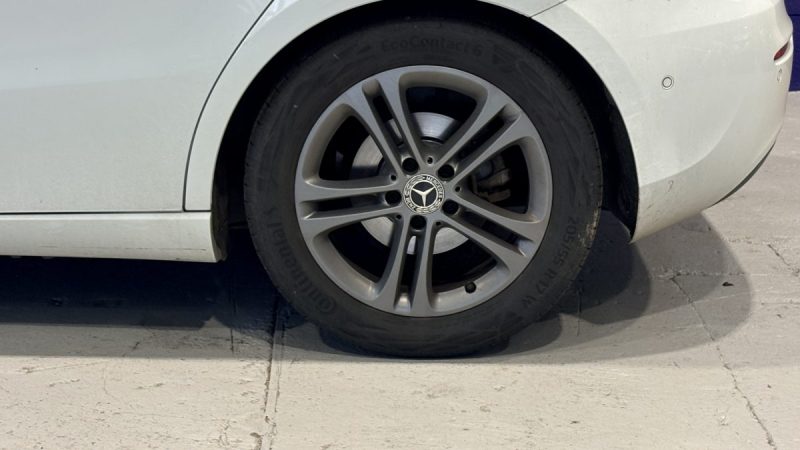 Mercedes Classe A 180d  116ch Business Line -  7G-DCT - Phares led - Intérieur semi cuir 