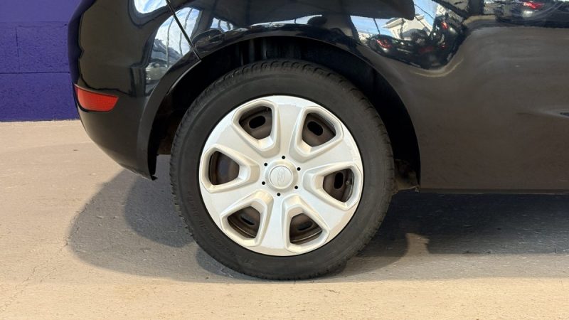 Ford Fiesta 1.2 82ch  Ambiante  - Régulateur de vitesse - Ideal jeune permis - Distribution faite 