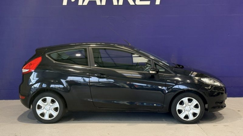 Ford Fiesta 1.2 82ch  Ambiante  - Régulateur de vitesse - Ideal jeune permis - Distribution faite 