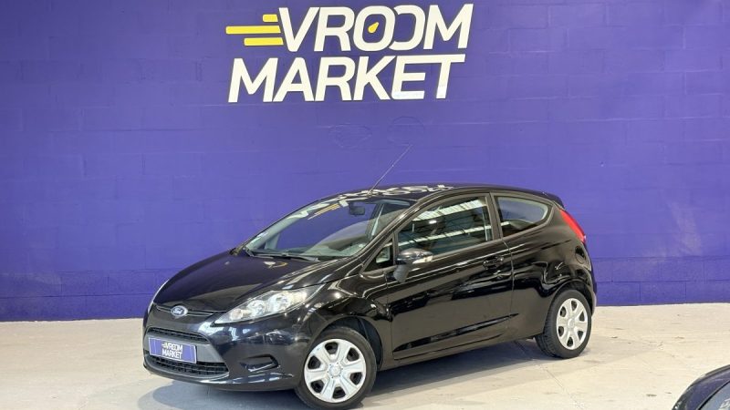 Ford Fiesta 1.2 82ch  Ambiante  - Régulateur de vitesse - Ideal jeune permis - Distribution faite 