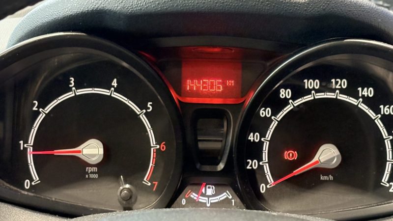 Ford Fiesta 1.2 82ch  Ambiante  - Régulateur de vitesse - Ideal jeune permis - Distribution faite 