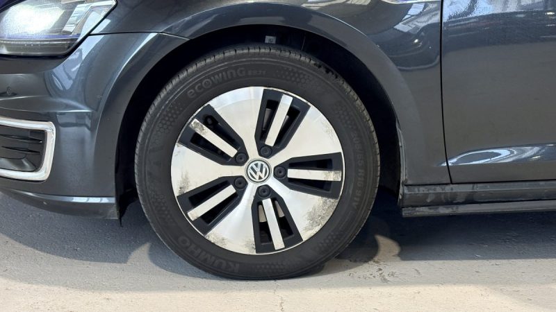 Volkswagen Golf 7 GTE 204ch - Toit ouvrant - Appel carplay- Phare led 