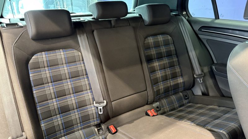 Volkswagen Golf 7 GTE 204ch - Toit ouvrant - Appel carplay- Phare led 