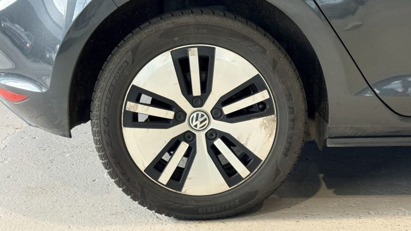 Volkswagen Golf 7 GTE 204ch - Toit ouvrant - Appel carplay- Phare led 