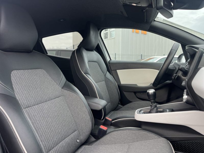 RENAULT CLIO V 1.0 TCE 90ch TECHNO