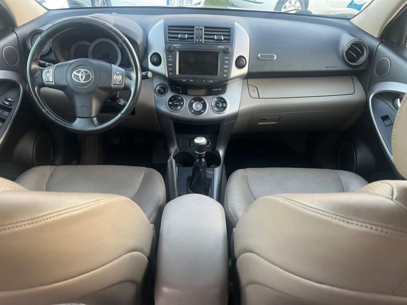 Toyota Rav 4 2.2 D4D 177 Ch Garantie