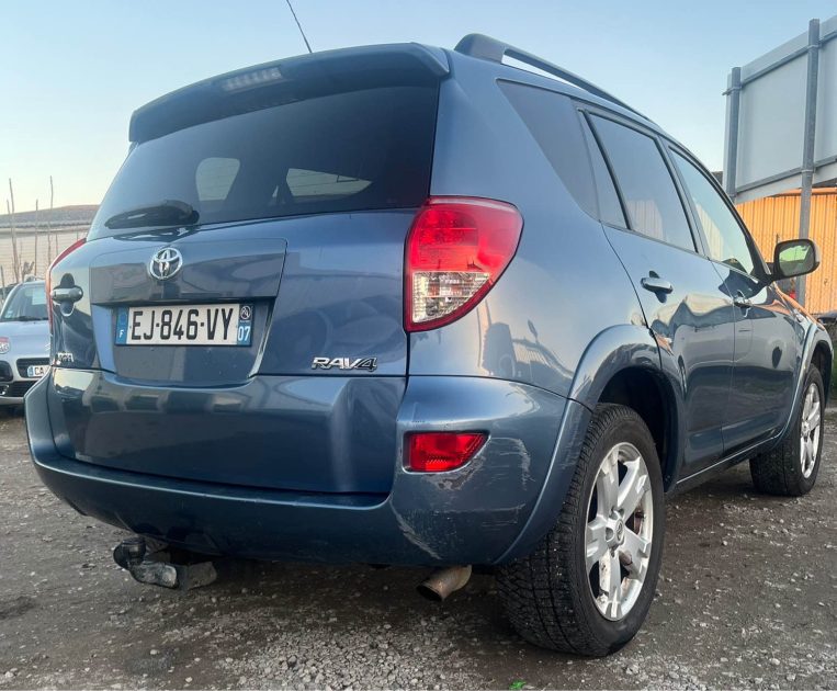 Toyota Rav 4 2.2 D4D 177 Ch Garantie