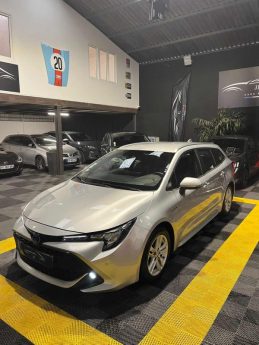 MAGNIFIQUE TOYOTA COROLLA TOURING DYNAMIC BUSINESS 122 CH (GARANTIE CONSTRUCTEUR, APPLE CARPLAY)