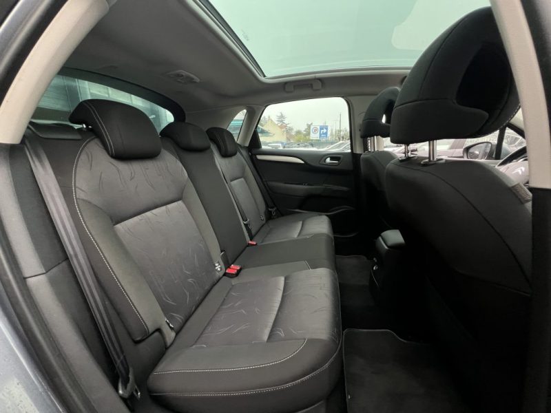 CITROEN C4 II 1.6 E HDI 110 Cv BOITE AUTOMATIQUE GPS TOIT PANORAMIQUE CRIT AIR 2 - GARANTIE 1 AN