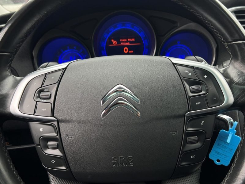 CITROEN C4 II 1.6 E HDI 110 Cv BOITE AUTOMATIQUE GPS TOIT PANORAMIQUE CRIT AIR 2 - GARANTIE 1 AN