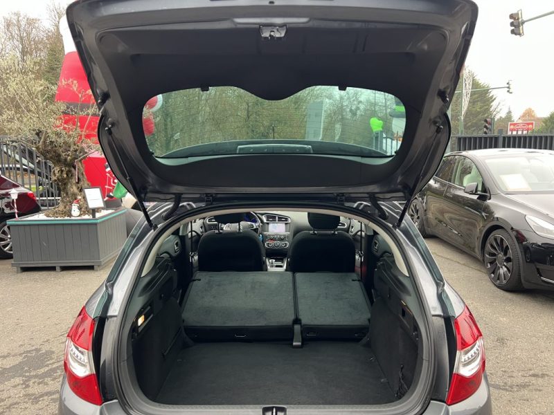 CITROEN C4 II 1.6 E HDI 110 Cv BOITE AUTOMATIQUE GPS TOIT PANORAMIQUE CRIT AIR 2 - GARANTIE 1 AN