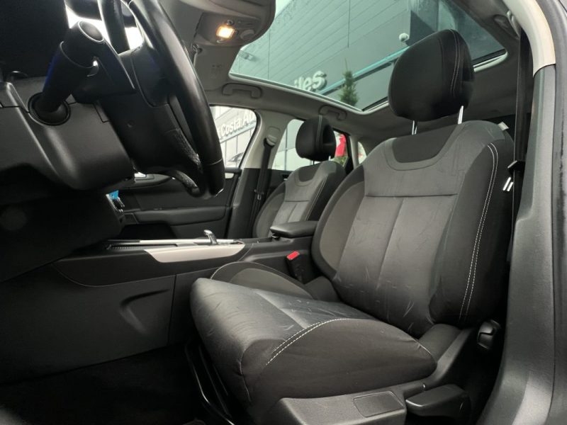 CITROEN C4 II 1.6 E HDI 110 Cv BOITE AUTOMATIQUE GPS TOIT PANORAMIQUE CRIT AIR 2 - GARANTIE 1 AN