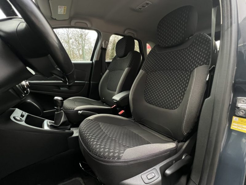 RENAULT CAPTUR PHASE 2 INTENS 1.3 TCE 130 Cv 1ERE MAIN GPS FEUX LEDS CRIT AIR 1 - GARANTIE 1 